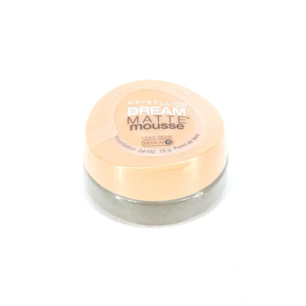 Maybelline Dream Matte Mousse Foundation LIGHT BEIGE MEDIUM 0 Sealed Deadstock